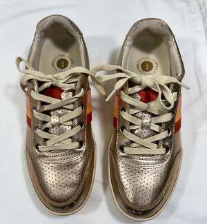 Revitalign Belmont Metallic Rose Gold Stripe Orthotic Sneakers Size 8